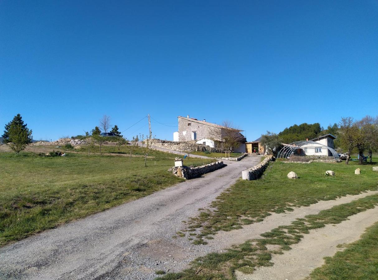 Les Terrasses du Châtelard Theze (Alpes-de-Haute-Provence) Exterior foto